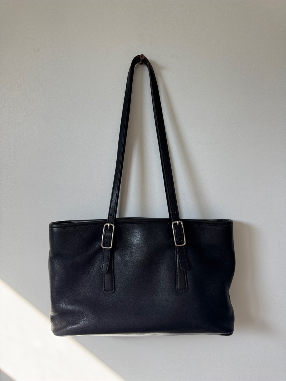 Coach Legacy Shopper Leather Shoulder Tote